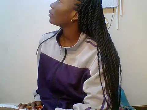 Snapshot of Shania_loveer chatting on June 2026 05:52:01 PM Shania loveer online show from June 2026 05:52:01 PM