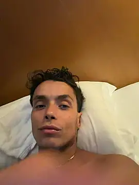 Snapshot of DarkfleX chatting on June 2026 06:32:02 PM DarkfleX online show from June 2026 06:32:02 PM