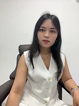 LOVE 521 online show from May 2026 05:23:02 AM