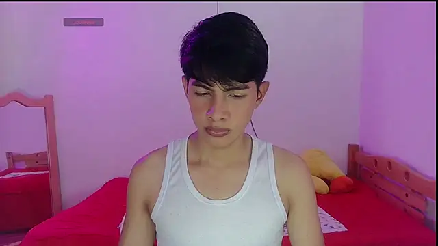 Snapshot of phuwin_bj chatting on June 2026 06:07:01 AM phuwin bj online show from June 2026 06:07:01 AM