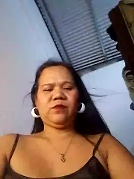 Snapshot of missLiLy07 chatting on June 2026 04:50:02 PM missLiLy07 online show from June 2026 04:50:02 PM