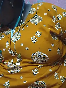 Snapshot of geetha431 chatting on June 2026 07:01:02 PM geetha431 online show from June 2026 07:01:02 PM