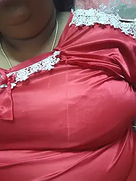 Snapshot of geetha431 chatting on June 2026 06:32:01 PM geetha431 online show from June 2026 06:32:01 PM