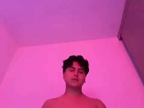 noahnoircolombia online show from May 2026 01:23:02 AM
