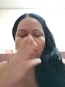 Snapshot of Latimida chatting on July 2026 01:03:01 PM Latimida online show from July 2026 01:03:01 PM