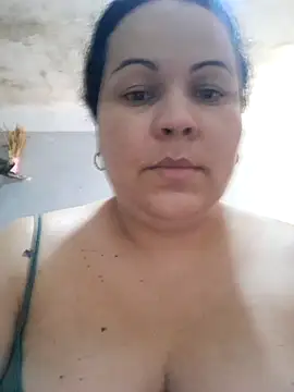 Snapshot of Latimida chatting on August 2026 06:33:02 PM Latimida online show from August 2026 06:33:02 PM