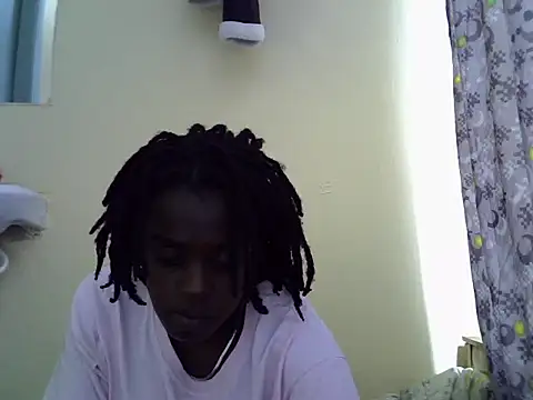 Pretty Liz255 online show from June 2026 01:33:01 PM
