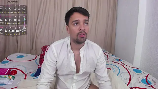 Snapshot of max_ed chatting on May 2026 09:05:02 AM max ed online show from May 2026 09:05:02 AM