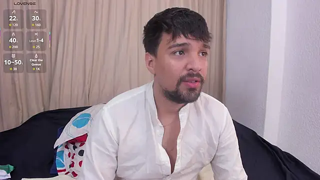 Snapshot of max_ed chatting on June 2026 11:45:01 AM max ed online show from June 2026 11:45:01 AM