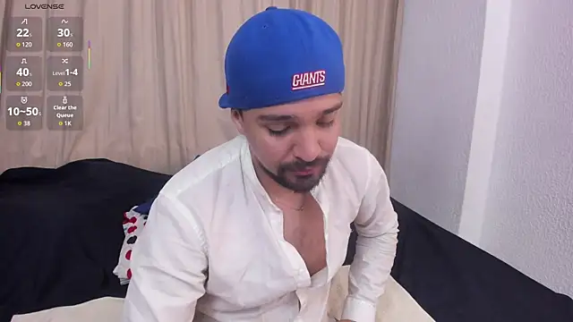 Snapshot of max_ed chatting on June 2026 11:25:02 AM max ed online show from June 2026 11:25:02 AM