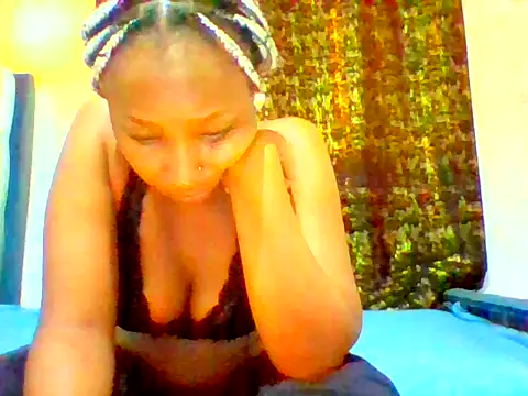 Snapshot of swtbabez chatting on June 2026 09:37:01 AM swtbabez online show from June 2026 09:37:01 AM