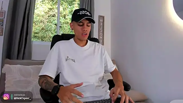 NickCopeer  online show from June 2026 12:38:02 PM
