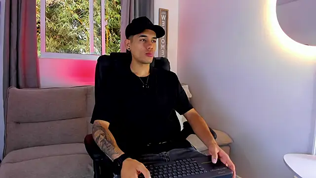 NickCopeer  online show from July 2026 01:02:02 PM