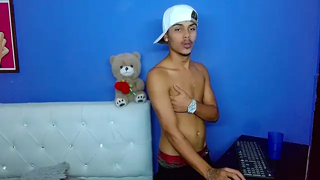 Angel foxc13 online show from June 2026 04:43:02 AM