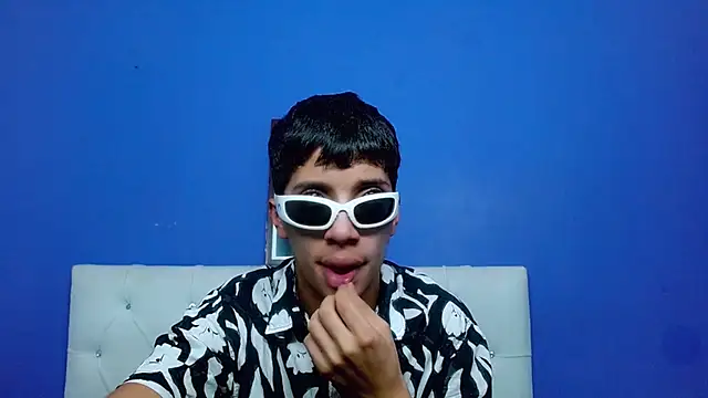 Snapshot of jl_brayan12 chatting on June 2026 06:47:01 PM jl brayan12 online show from June 2026 06:47:01 PM