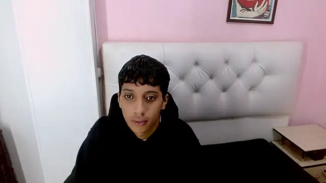 Snapshot of jl_brayan12 chatting on June 2026 01:21:02 PM jl brayan12 online show from June 2026 01:21:02 PM