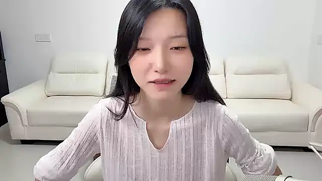 jiajia girl online show from June 2026 02:30:01 PM