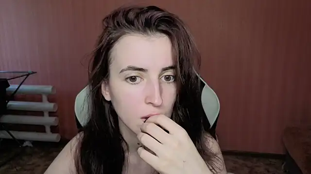 Snapshot of reaissss chatting on June 2026 05:56:02 AM reaissss online show from June 2026 05:56:02 AM