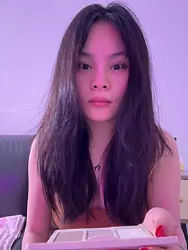Snapshot of enen-123 chatting on June 2026 03:39:01 AM enen-123 online show from June 2026 03:39:01 AM