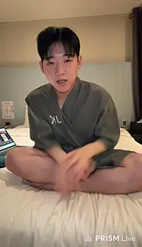 k-kinky online show from August 2026 10:17:01 AM
