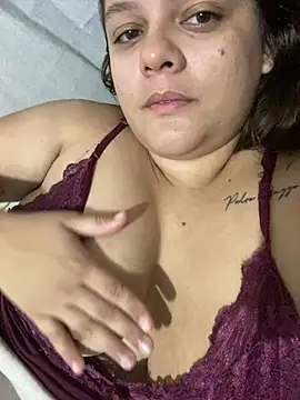 Snapshot of Laryssinha_69 chatting on June 2026 10:32:02 AM Laryssinha 69 online show from June 2026 10:32:02 AM