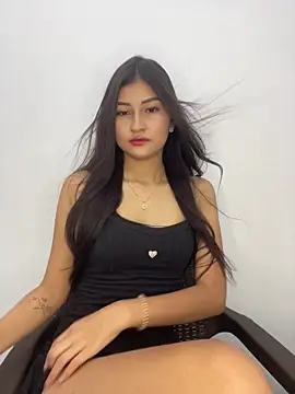 Aylin-fire online show from June 2026 06:28:02 PM