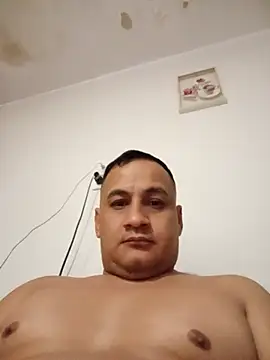 sergioyleo online show from August 2026 05:01:02 AM