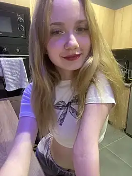MiraNight online show from May 2026 03:08:01 PM