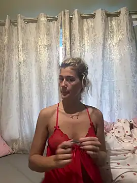 Snapshot of quirkyprincess chatting on July 2026 08:24:02 PM quirkyprincess online show from July 2026 08:24:02 PM
