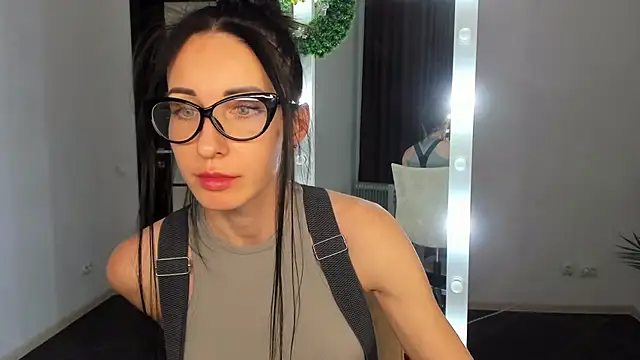 Snapshot of BouncySweety chatting on December 2024 03:31:02 PM BouncySweety online show from December 2024 03:31:02 PM