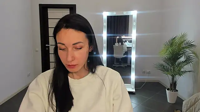 Snapshot of BouncySweety chatting on January 2025 08:55:01 PM BouncySweety online show from January 2025 08:55:01 PM