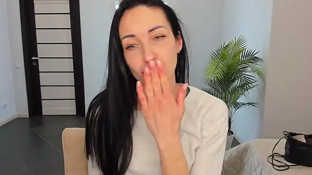 Snapshot of BouncySweety chatting on January 2025 08:21:01 PM BouncySweety online show from January 2025 08:21:01 PM