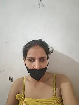 Snapshot of Neha-ji chatting on June 2026 03:25:01 PM Neha-ji online show from June 2026 03:25:01 PM