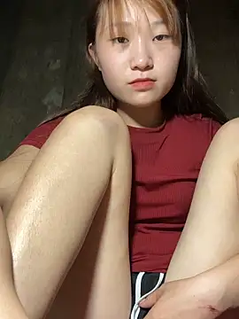 Snapshot of Malin_k9 chatting on May 2026 03:17:01 PM Malin k9 online show from May 2026 03:17:01 PM