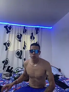 jhuan99 online show from June 2026 01:29:01 AM