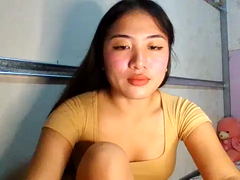 Snapshot of cutie_princess88 chatting on June 2026 03:38:02 PM cutie princess88 online show from June 2026 03:38:02 PM