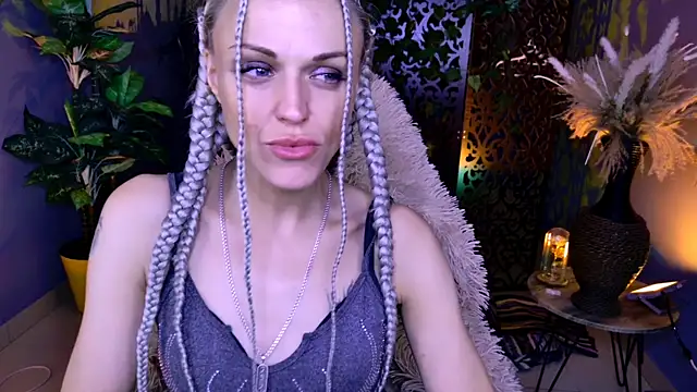 Snapshot of DianaRosi chatting on May 2026 09:26:02 AM DianaRosi online show from May 2026 09:26:02 AM