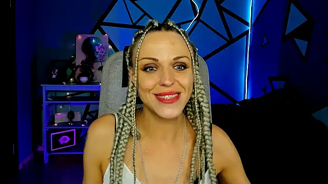 Snapshot of DianaRosi chatting on May 2026 09:27:02 AM DianaRosi online show from May 2026 09:27:02 AM