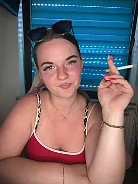 SecretSarah online show from May 2026 08:20:02 AM