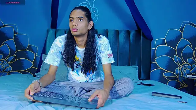 Snapshot of maxi_max0 chatting on July 2026 07:46:01 PM maxi max0 online show from July 2026 07:46:01 PM