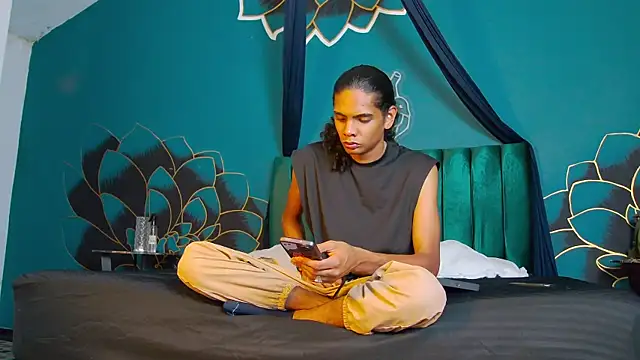 Snapshot of maxi_max0 chatting on July 2026 07:31:01 PM maxi max0 online show from July 2026 07:31:01 PM