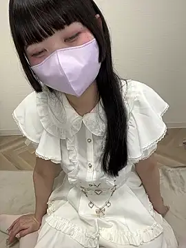 Snapshot of Reina_0129 chatting on June 2026 07:22:02 AM Reina 0129 online show from June 2026 07:22:02 AM