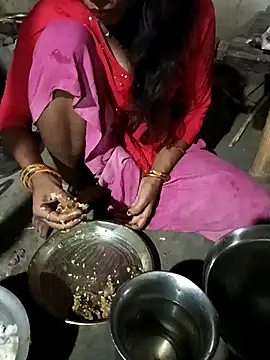 maliska-rani online show from July 2026 03:45:02 PM