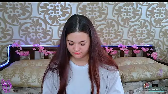 Snapshot of ElisesMuse chatting on July 2026 12:09:01 PM ElisesMuse online show from July 2026 12:09:01 PM