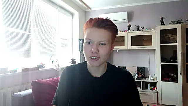 Snapshot of Tannet_Lovelyyy chatting on June 2026 04:18:01 PM Tannet Lovelyyy online show from June 2026 04:18:01 PM