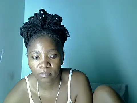Snapshot of sassykisser chatting on May 2026 01:35:01 AM sassykisser online show from May 2026 01:35:01 AM