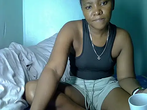 Snapshot of sassykisser chatting on June 2026 05:18:02 PM sassykisser online show from June 2026 05:18:02 PM