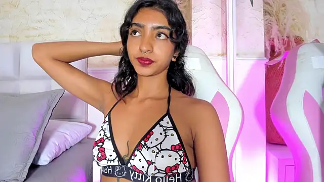 HottieVeroo  online show from July 2026 01:19:01 AM