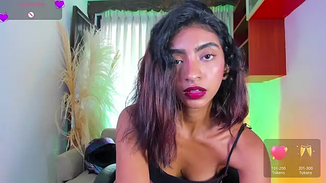 HottieVeroo  online show from July 2026 08:17:02 PM