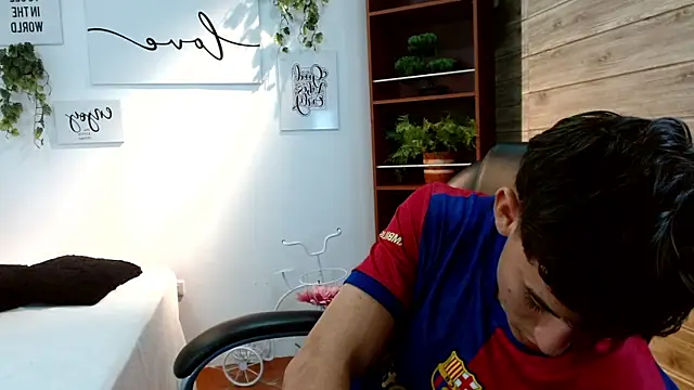 Snapshot of Ryan_grayx chatting on June 2026 02:40:01 PM Ryan grayx online show from June 2026 02:40:01 PM